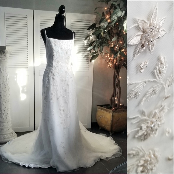 My Home Poshmark Staging Room - Picture 11 of 13